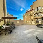 Seaside Sunset - Free Parking Appartement