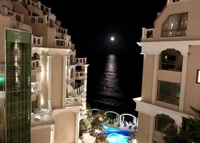 Seaside Sunset - Free Parking Apartament *